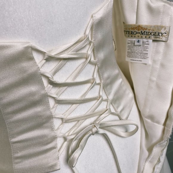 Sottero & Midgley A-Line Wedding Dress, Size 4/6 - Picture 5 of 10